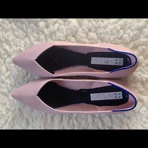 Petal pink Rothy’s